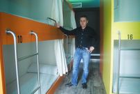 Constantino G�mez est� con los �ltimos detalles del albergue. 