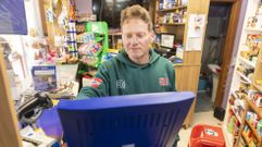 Ernesto Moreira, del estanco de Pazos, Ponteceso, afectado por la situaci�n