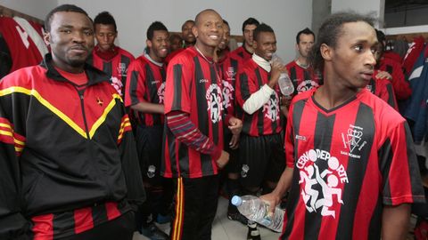 El San Rom�n, de rojinegro en el 2009.