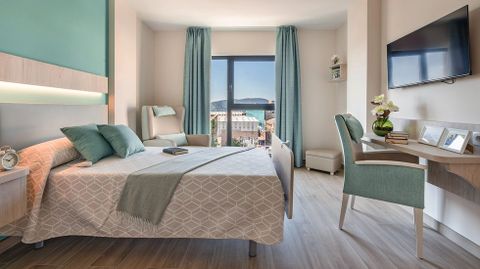 La residencia contar� con habitaciones modernas y luminosas (135 individuales), con est�tica similar a otras del grupo, como Bouco Vigo, en la foto.