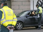 Tr�fico moviliza una decena de patrullas en cada turno para controles en el entroido de Ourense. 