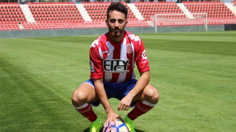 lex Menndez, el da de su presentacin en el Girona.