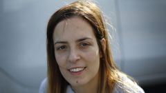 Estefan�a Mui�os. Tiene 32 a�os. Es una de las cuatro operarias mujeres de la fundaci�n. Estefan�a lleva 9 a�os en la planta, 6 de ellos como fija. Estudi� Procesos de Industrias Qu�micas. Su padre tambi�n trabaj� en la factor�a. �Donde se ve en dos meses? �En la calle�. 