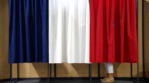 A las 12.00 horas la participación era histórica, con un 26,63 % de los votantes