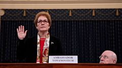 La exembajadora en Ucrania Marie Yovanovitch comparece en la segunda audiencia p�blica en la C�mara Baja 
