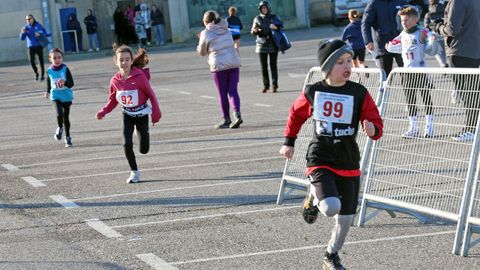 Milla y andaina solidaria Hero�nas de S�lvora en Agui�o