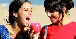 Macarena Garca y Maribel Verd presentaron ayer Blancanieves en el certamen.