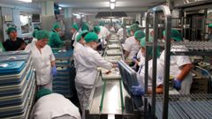 Preparaci�n del men� especial del 50 cumpea�os en el Hospital de Cabue�es