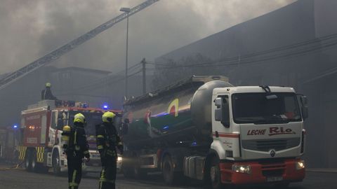Cisternas de Leche Ro colaboraron en las tareas de extincin
