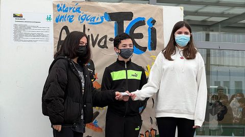 El IES da Pobra do Caramiñal, tras el parón producido por la pandemia, retoma el programa TEI (tutoría entre iguales), que es un programa de convivencia para la prevención de la violencia y el acoso escolar; es institucional e implica a toda la comunidad educativa. INSTITUTO