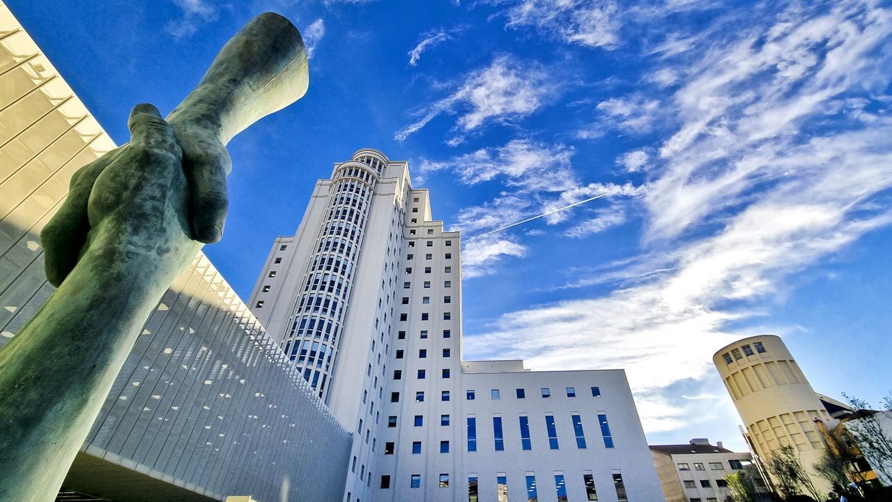 Condenada una menor a pagar 1.400 euros por acoso en Vigo: «Si hablas con mi novio, te doy un bofetón»