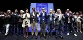 Los miembros de la candidatura popular, junto al presidente del PPdeG, Alberto Nez, y el del PP ourensano, Jos Manuel Baltar. 