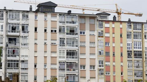 Imagen de un edificio de viviendas en Lugo.