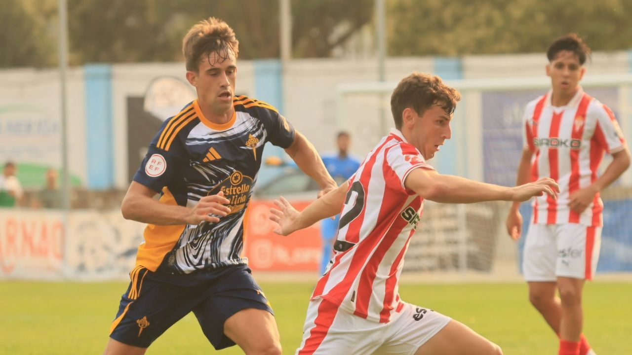 El Racing de Ferrol cae en la emboscada del Sporting en Ribadeo (0-3)