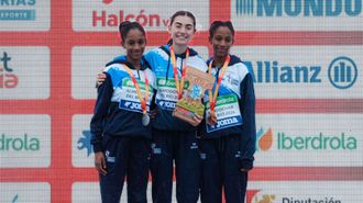 Tres gallegas, en el podio del nacional sub-20 de cros.