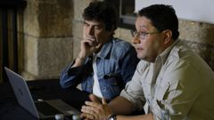 El arquelogo Lino Gorgoso , acompaado por el restaurador Fernando Carrera.