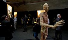 Con motivo del D�a del Sida se instalar� un punto informativo en la muestra �Human Bodies�.