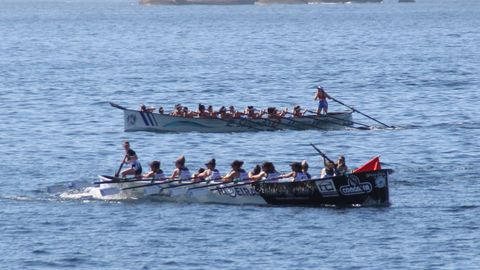 Bandera Femenina Concello de Ribeira. Liga Galega de Traieiras