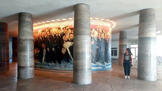 Mural en la iglesia de San Pablo, donde se enarbol� por primera vez la actual bandera alemana.