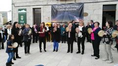D�a das Letras en Ourense.No Concello da Veiga houbo actuaci�ns no Toural e na praza