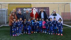 Juan V�zquez, Pablo Prieto, Roberto Garc�a y Diego Calvo, con los m�s peque�os en el torneo Goli�os no Nadal