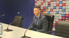 Rub�n Reyes, en su rueda de prensa de despedida en el Carlos Tartiere