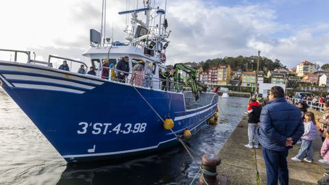 Llegada en barco a Camarias