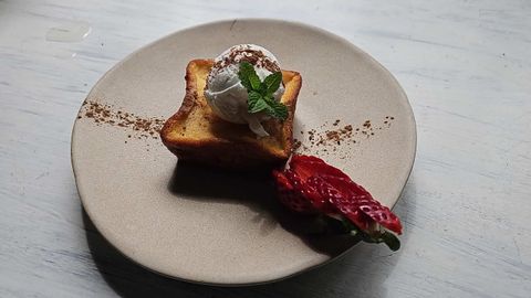 Torrija del restaurante O Afiador