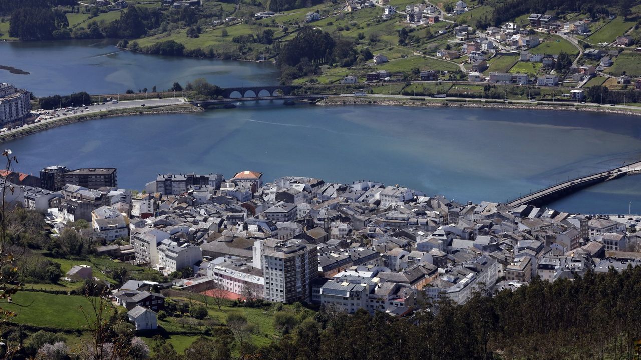 Algunos propósitos de alcaldes mariñanos para este 2026, de urbanismo, infraestructuras y vivienda fundamentalmente