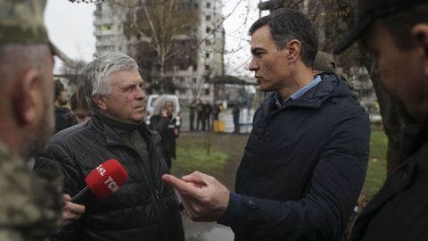 El jefe del Ejecutivo espa�ol en su visita este jueves a la ciudad de Borodianka, en Ucrania.