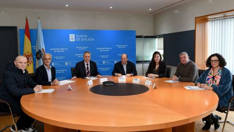 El conselleiro se reuni con una representacin de las empresas ms importantes de Barbanza.