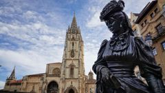 Plaza de la catedral en Oviedo