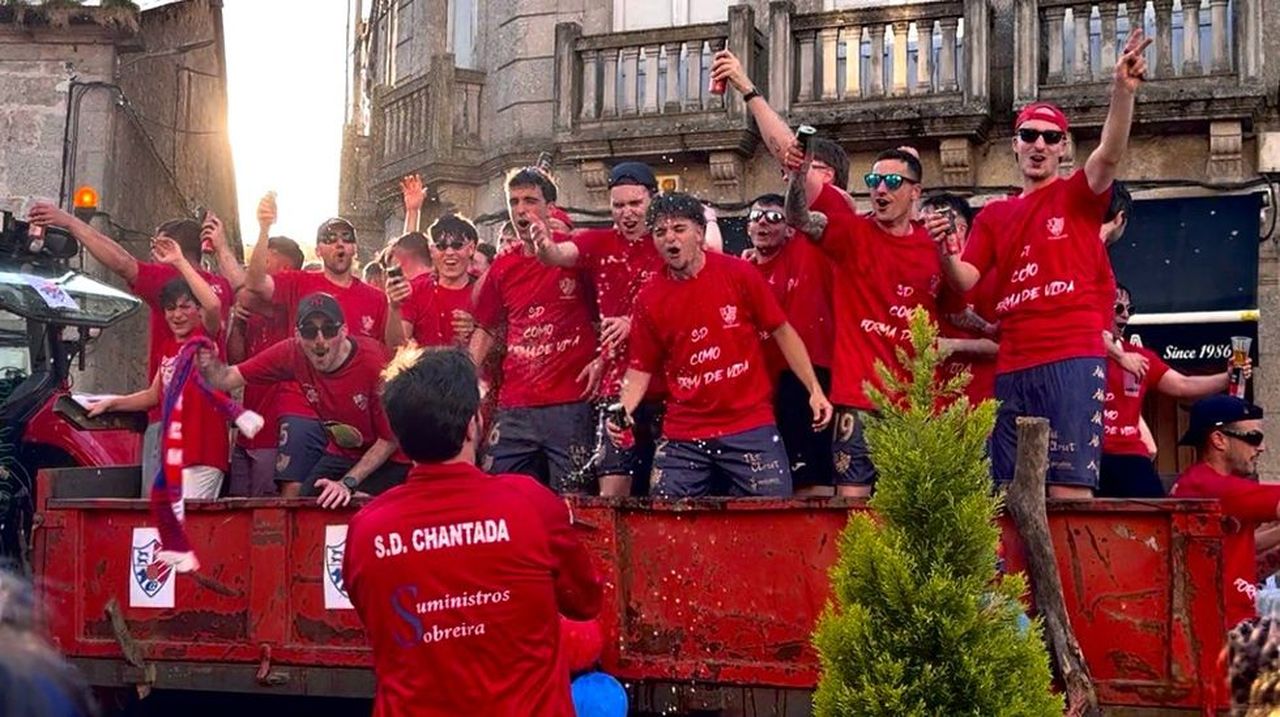 La SD Chantada logró el ascenso a Preferente tras jugar dos play-offs