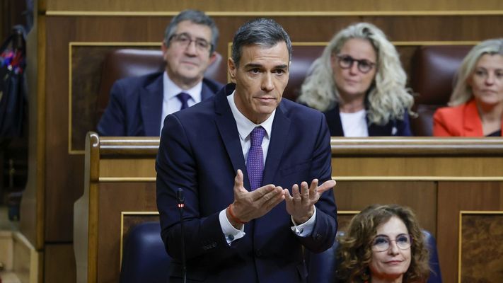 El presidente del Gobierno, Pedro Snchez, interviene en el pleno de este mircoles en el Congreso.