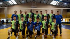 Los jugadores del Intasa San Sadurni�o y el t�cnico Pablo G�mez Parga sellaron su billete a la �lite. 