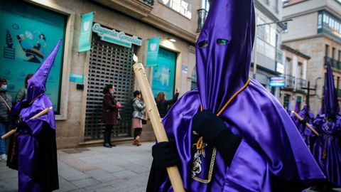 En la Ribeira se vivi uno de los momentos ms especiales de su Semana Santa, la procesin de El Paso.