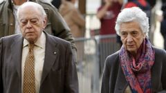 Jordi Pujol y su mujer, a su llegada a los juzgados.