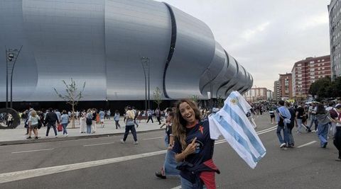Entre los miembros del proyecto, Paula, viguesa que vive en Argentina.