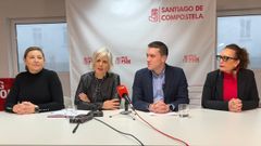 De derecha a izquierda, Mar�a Outeiral, Aitor Bouza, Patricia Iglesias e Isabel G�mez