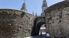 Está previsto realizar mejoras de conservación en las puertas de la Muralla de Lugo, especialmente en la de Santiago