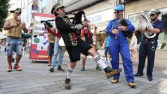 Pasacalles Vilagarc�a Diversa e Orgullosa