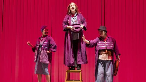 Mulleres que viven soas, de Berrobamb�n, pasar� por Malpica el 14 de marzo 