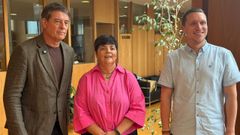 Besteiro, junto a la rectora Garc�a Mateo y el diputado Aitor Bouza.