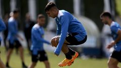 Yeremay, durante un entrenamiento del Deportivo en Abegondo