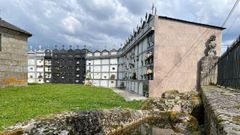 El cuidado del cementerio de Parga (Guitiriz) es pagado por la comunidad de montes de la parroquia