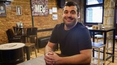 Pablo V�zquez Est�vez en el Bar Meu. 