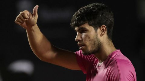 Carlos Alcaraz, en el partido contra el italiano Fabio Fognini, en el Abierto de R�o