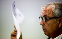 V�zquez empez� su comparecencia reiterando que tiene apoyos para las primarias de Ourense. 