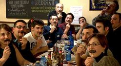 Los participantes en el movimiento Movember comentaron la experiencia el s�bado en una cena.
