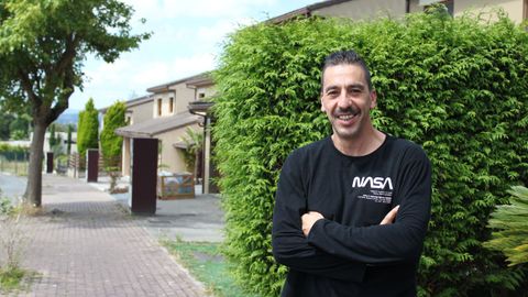 Iván se mudó a la parroquia de Perbes junto a su pareja, Ivana, embarazada de su primer hijo.